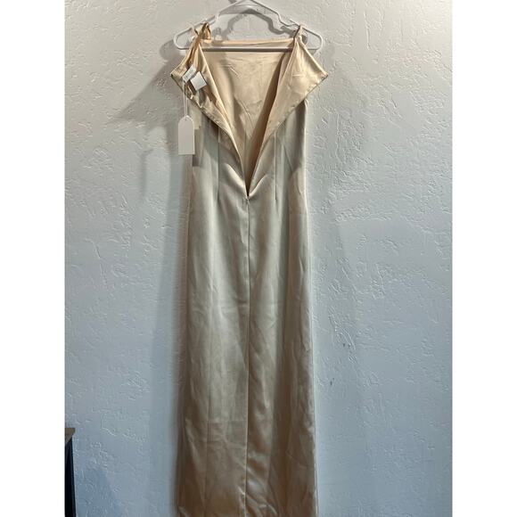 MESHKI Champagne Satin Gown XXS NWT Elegant Formal Dress with Slit - Picture 10 of 16